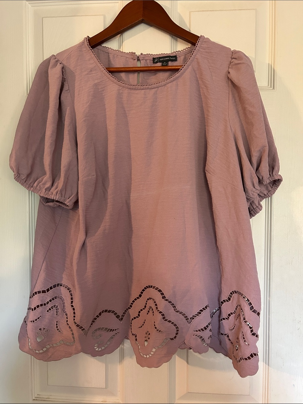 Adrianna Papell Mauve Puff-Sleeve Eyelet Hem Blouse